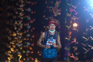 BIB: 4855
                            <button type="button" onclick="openModal(18288265)" class="btn btn-primary btn-sm float-right btn-popup" data-toggle="modal" data-target=".modal-high-quality">
                        <i class="fas fa-shopping-cart"></i> Add to Cart
                    </button>
                                            <button type="button" onclick="isThisMe(18288265, true)" class="btn btn-success btn-sm float-right btn-popup btn-isme hidden" data-toggle="tooltip" data-placement="bottom" title="นี่คือรูปของคุณใช่ไหม คลิกที่นี่เพื่อเอาเข้าอัลบั้ม">
                        <i class="fas fa-plus"></i> Add to album
                    </button>
                    <button type="button" onclick="isThisMe(18288265, false)" class="btn btn-warning btn-sm float-right btn-popup btn-isnotme hidden">
                        <i class="fas fa-ban"></i> Remove from album
                    </button>